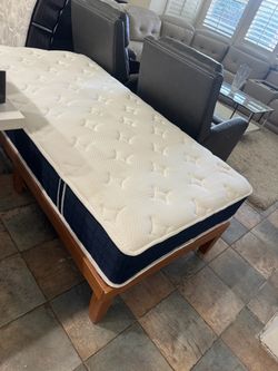 Twin Mattress with Wood Bed Frame