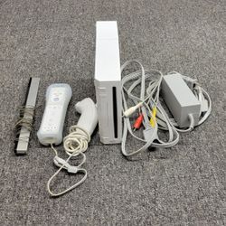 Nintendo Wii Console 