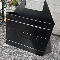 Laundry Caddy Decor