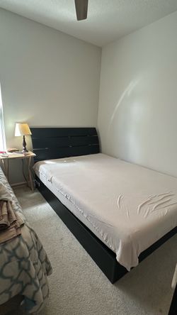 Full size Bed
