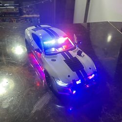 1:18 Die-cast Shelby Gt500 Mustang Police Vehicle