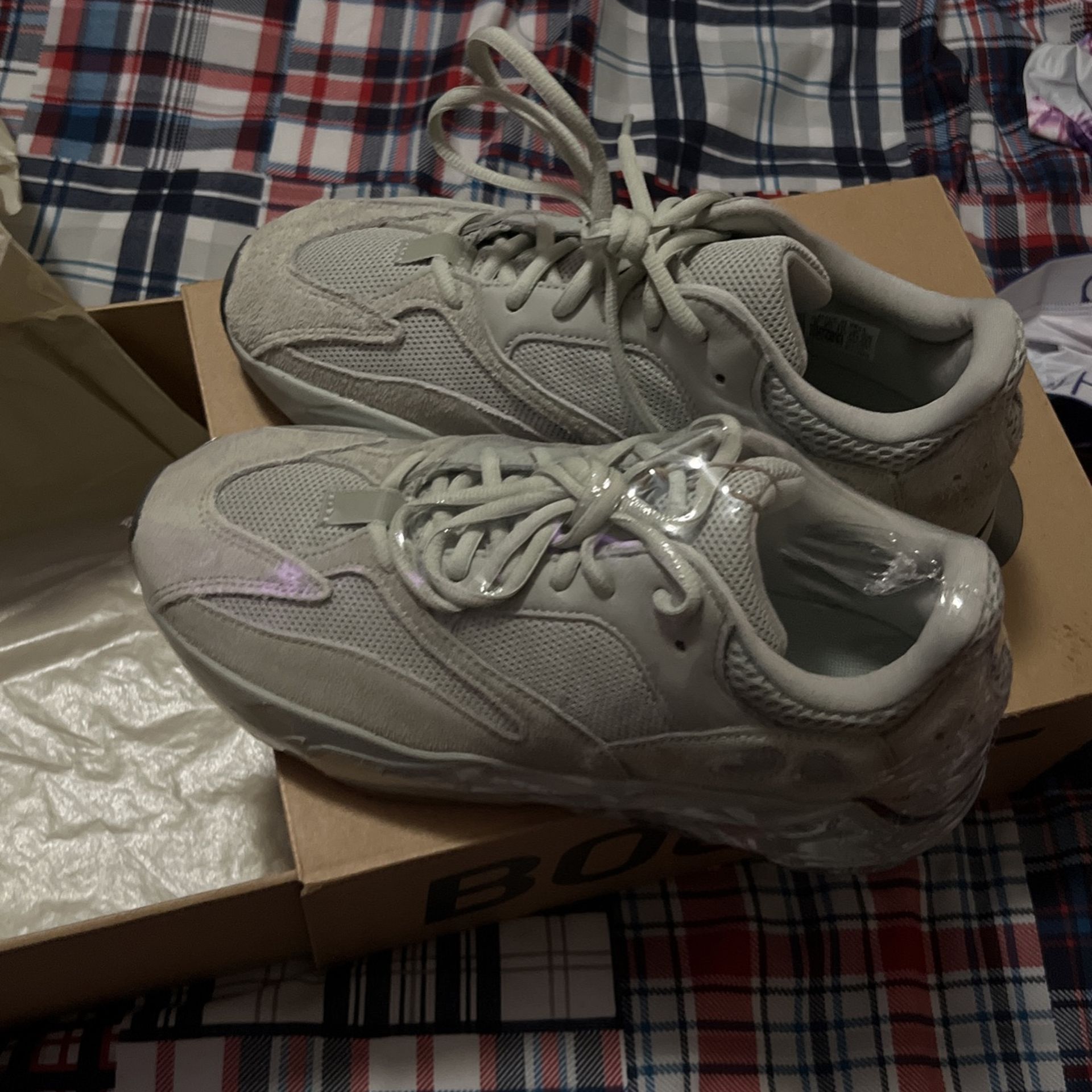 Yeezy Boost 700