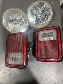 jeep  wrangler   factory  tailights  and  headlights 