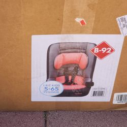 Car Seat -IF YOU SEE THIS Posted YES It's AVAILABLE 