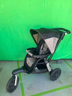 Chicco Activ3 Jogging Stroller
