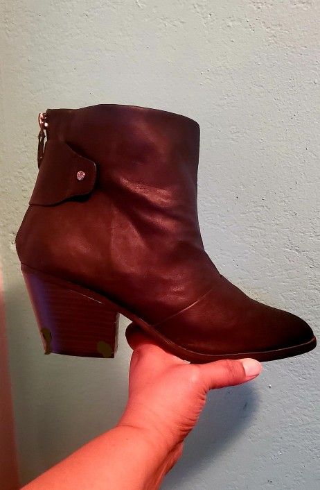 Black Leather Booties...size 10 Womens..good Condition!