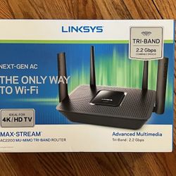 Linksys AC2200 - 4x4 MU-MIMO - Tri-Band Gigabit Router (EA8300)