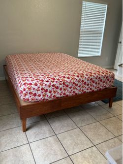 Queen platform bed + mattress