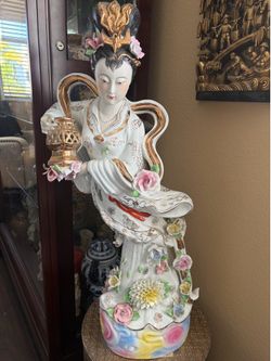 Vintage statue