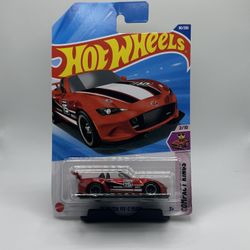 HotWheels Mazda Miata 
