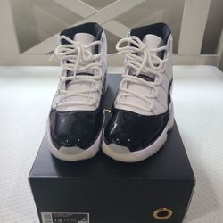 Air Jordan 11 Retro - (DMP Gratitude)
