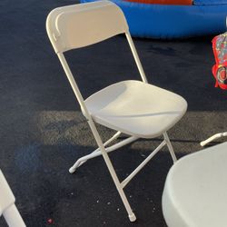 Foldable Chairs 