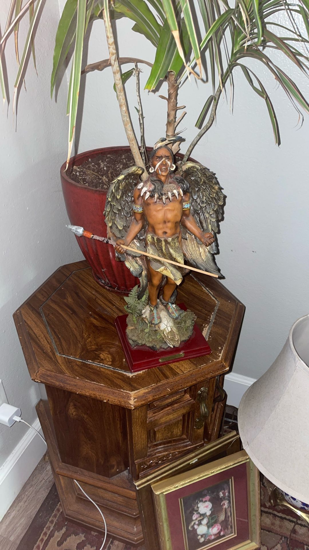 Statue
