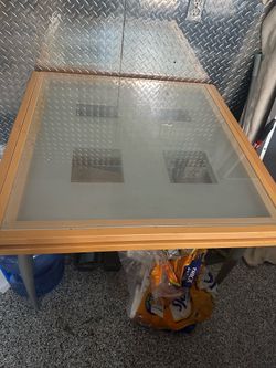 Dinning Table
