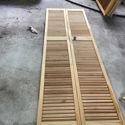 3 Wooden Bi-Fold Doors 