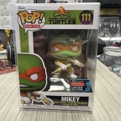 Teenage Mutant Ninja Turtles Power Rangers Mikey Funko Pop! 2022 Exclusive TMNT