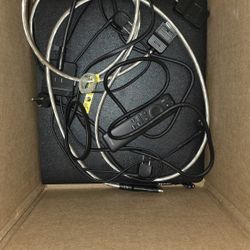 SAMSUNG ONE CONNECT BOX/W REMOTE  S95F