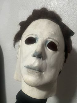 Michael Myers mask