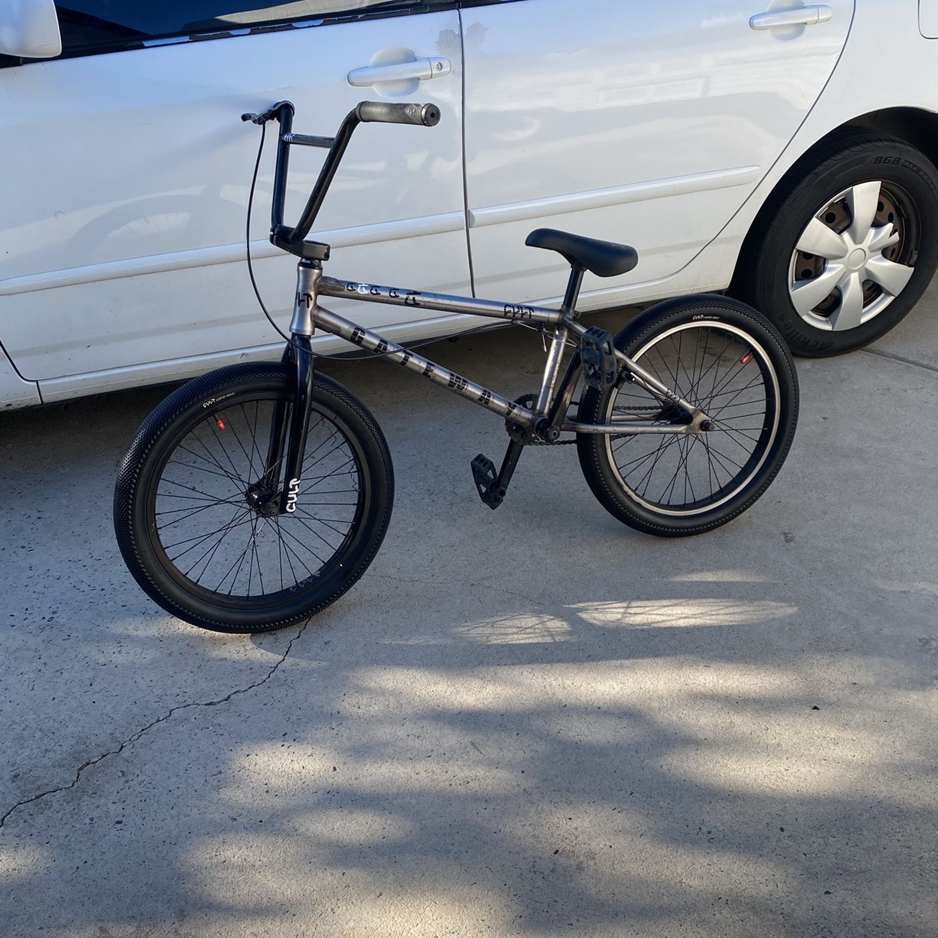 Cult Gateway BMX Bike