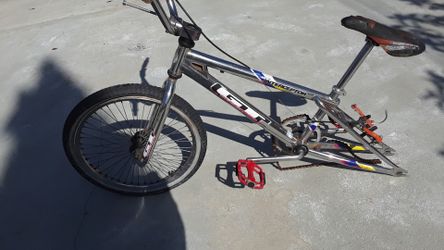 Gt deals racing bike