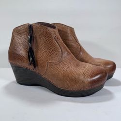 Dansko Veronica Honey Distressed Leather Wedge Heel Ankle Booties Women Size 11