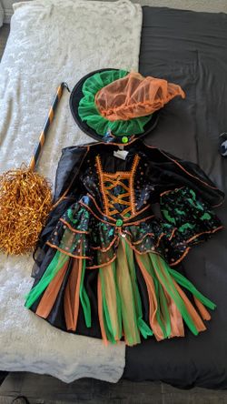 Kids Witch Costume.