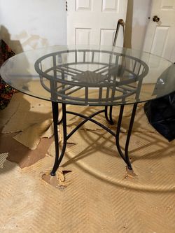 Round Glass Top Dining Table with Metal Base