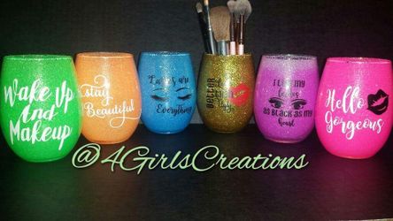Make up brush jars