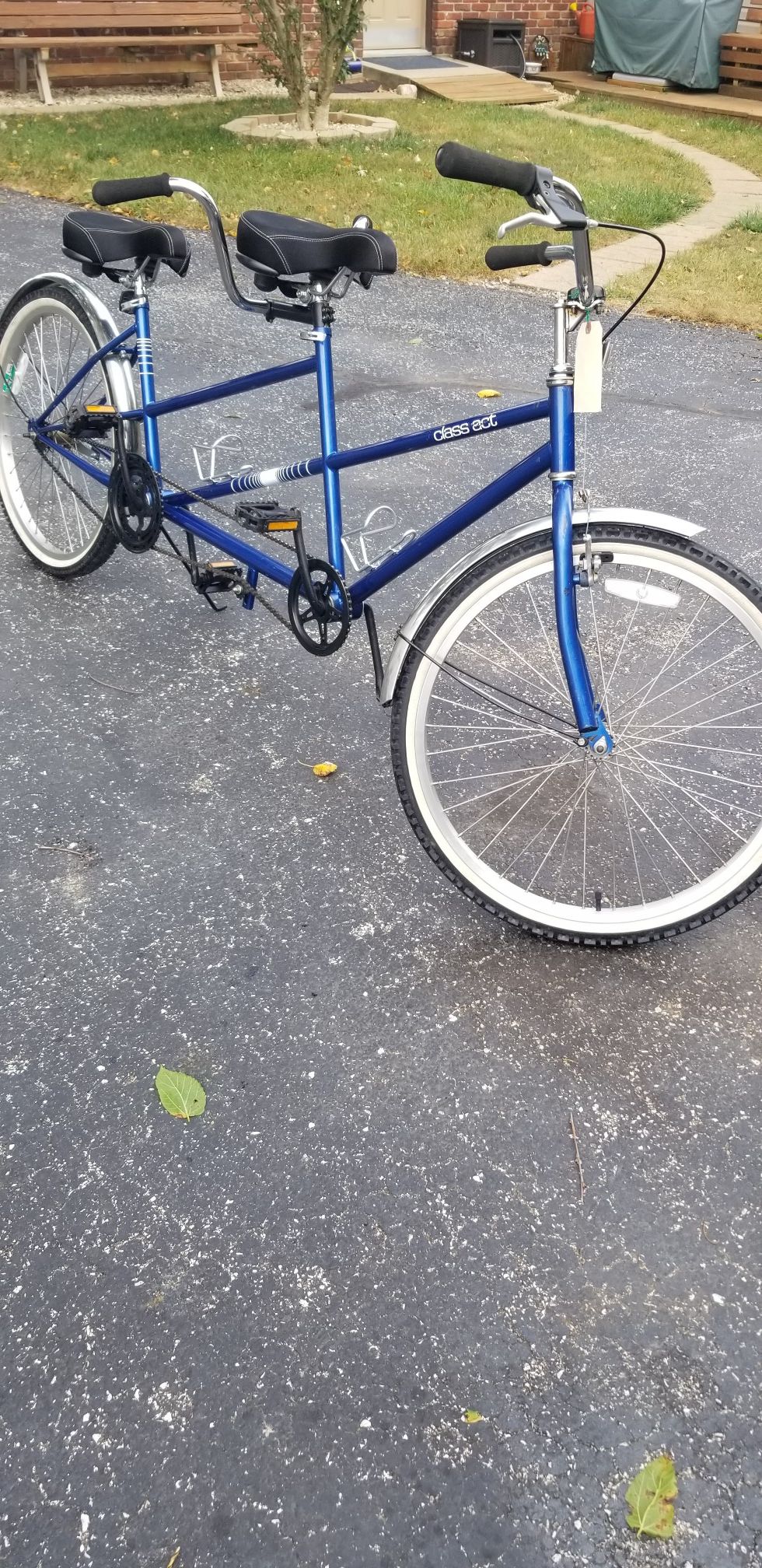 TRAILMATE CLASS ACT TANDEM BIKE SINGLE SPEED 26" IN EXCELLENT CONDITION