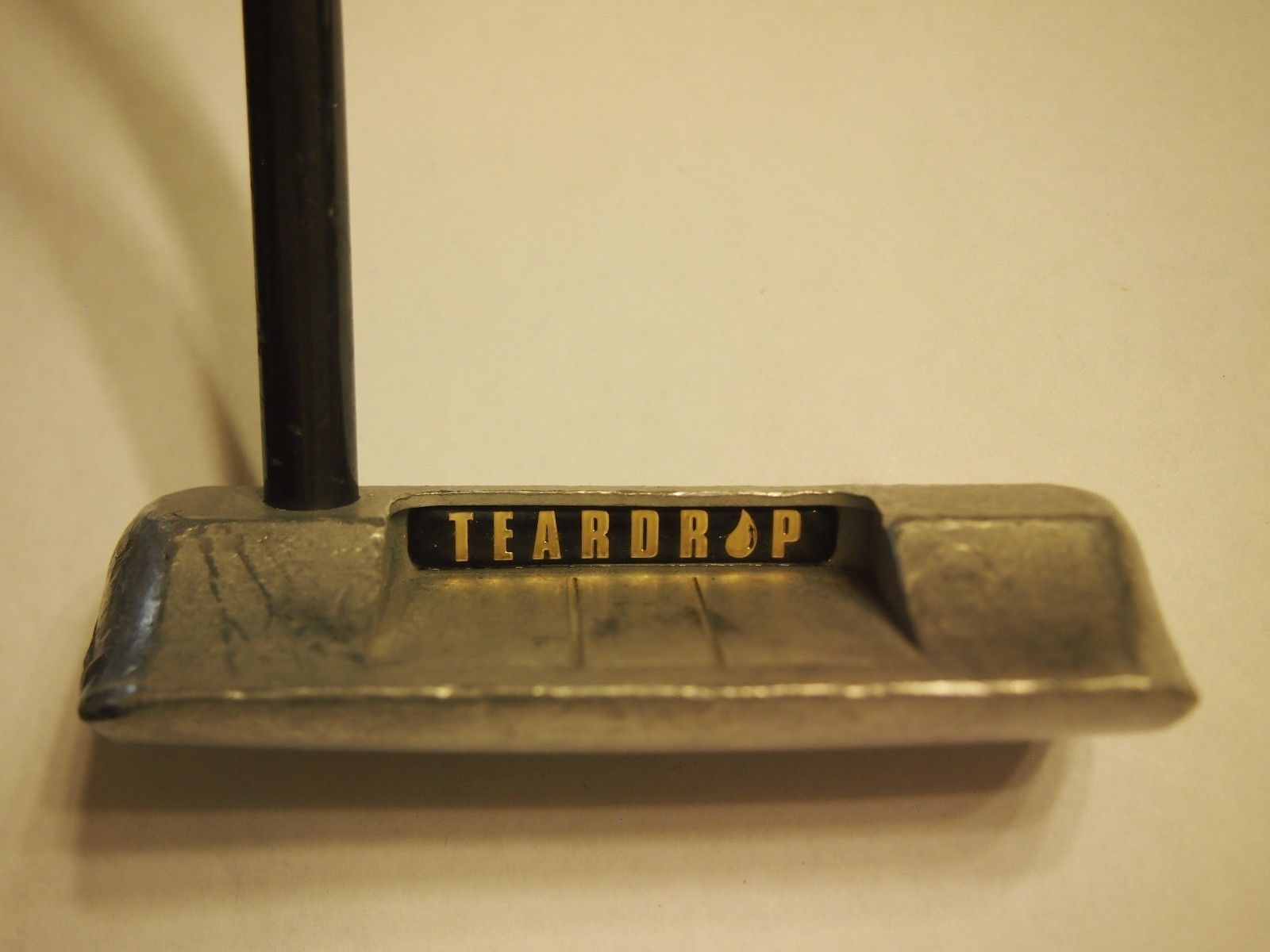TEARDROP PUTTER RIGHT HANDED -LENGTH 34 INCHES