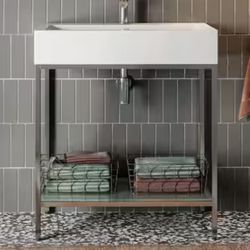 Swiss Madison Pierre 32 in. W x 18.1 in. D Bath Vanity in Chrome with Ceramic Vanity