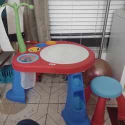Little Tikes Toddler Art Table And Chair