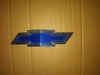 72 chevy truck hood emblem