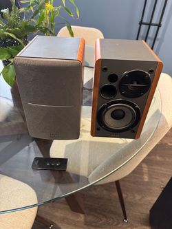 Edified R1280T Powered Speakers