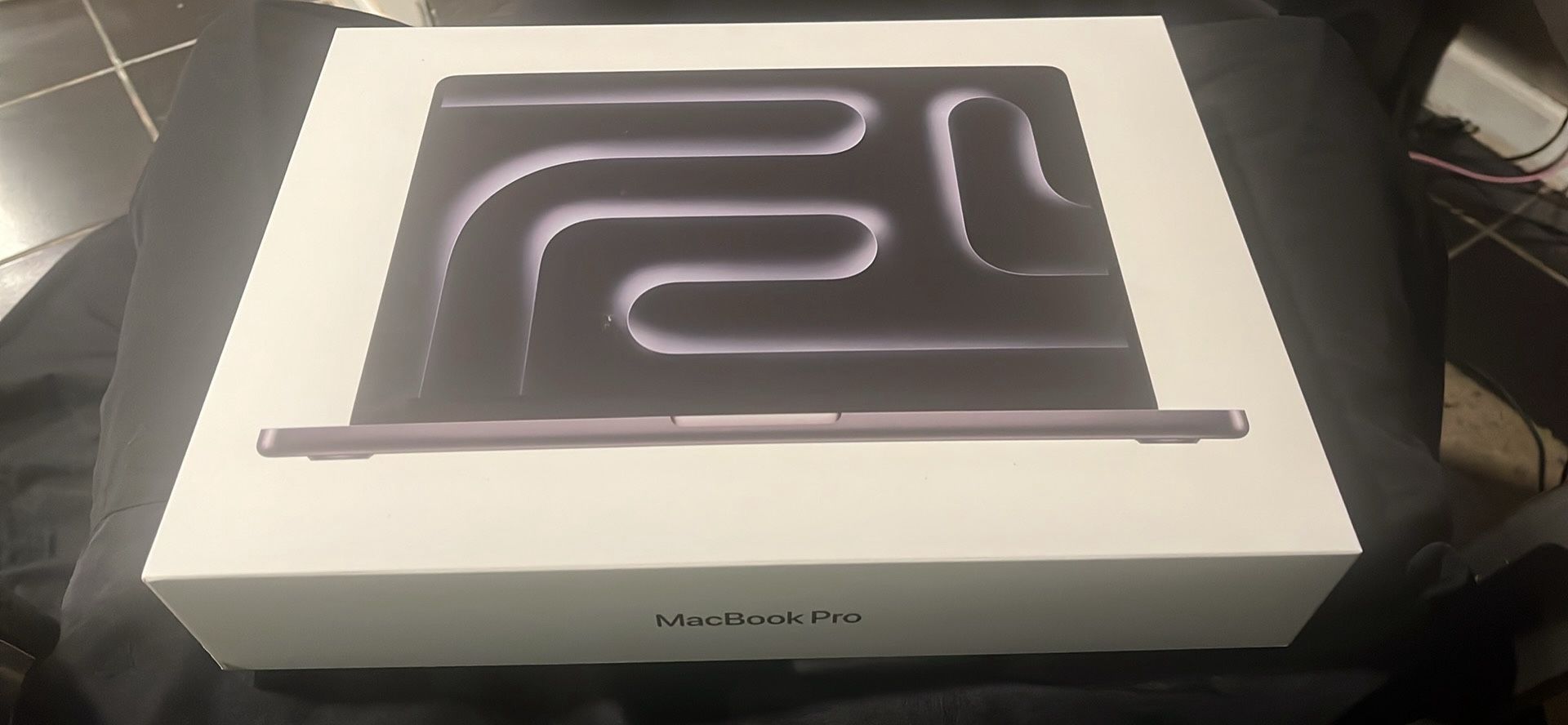 14-inch MacBook Pro - Space Black M5 16 Gb/512gb