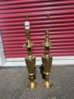 Vintage gold lamp set