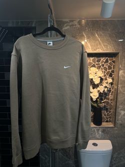 Nike crew neck