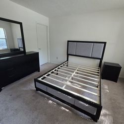 DELIVERY TODAY!!! AFFORDABLE GREY QUEEN SIZE BEDROOM SET $645!! KING SIZE SET $699!!