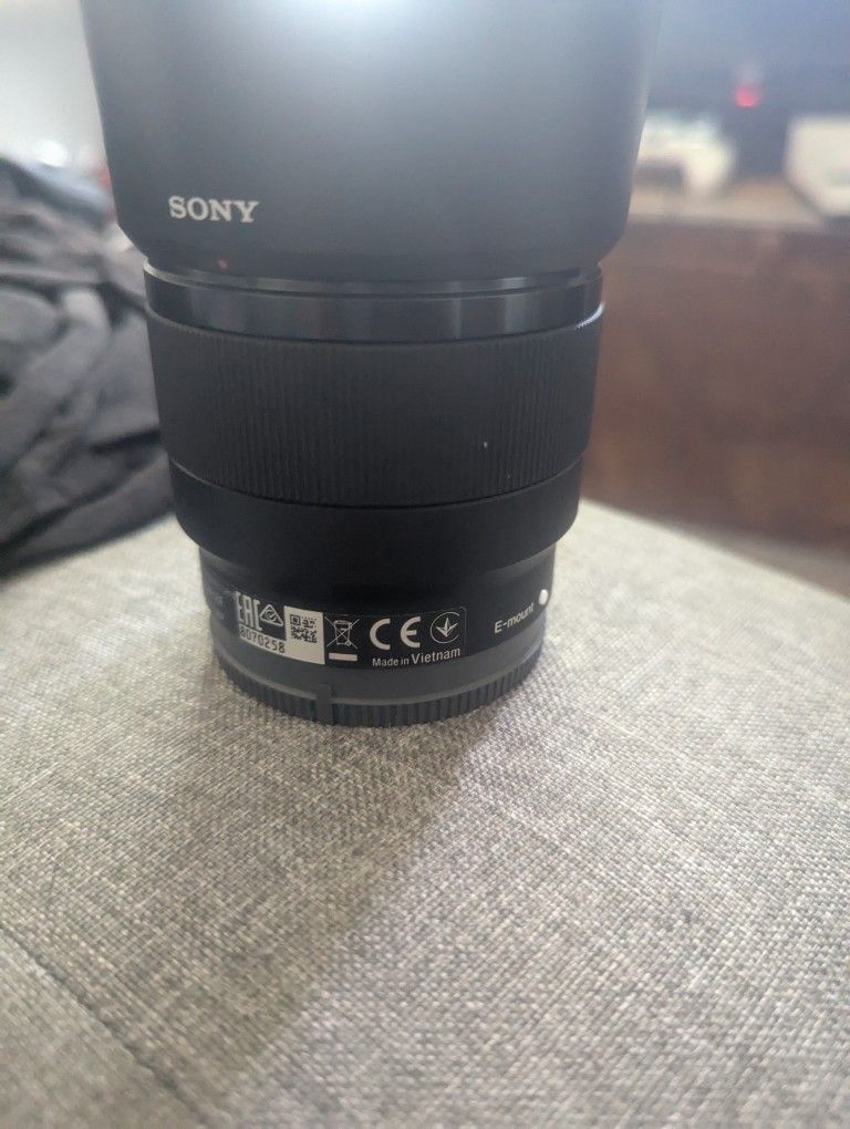 Sony 50mm FULL FRAME LENS