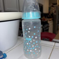 NUK plastic  smooth flow