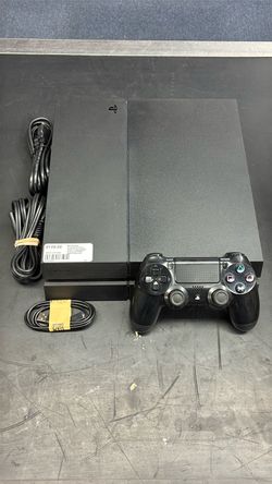 Sony PlayStation 4 Console with Controller & All Cords 500GB (70514672)