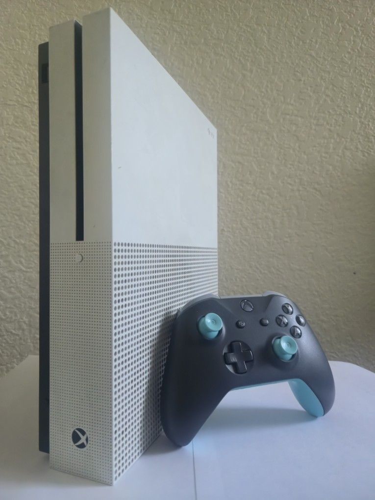 Xbox One S