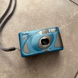 Vivitar 35mm film camera