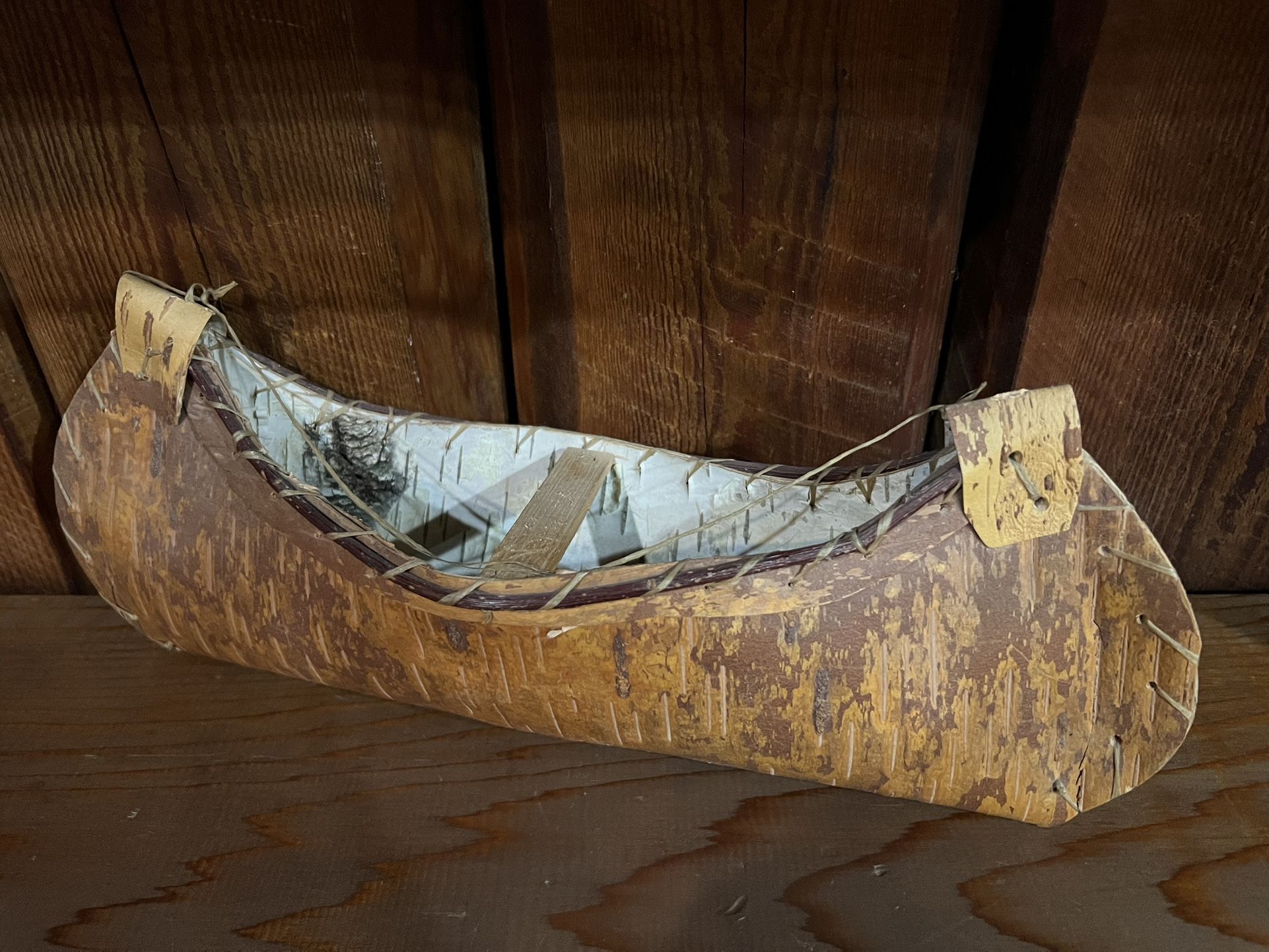 Birchwood Canoe Decor
