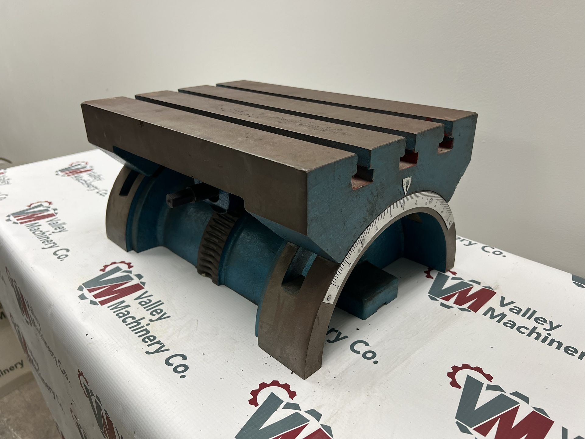 PRECISE TILTING TABLE 15”X10”