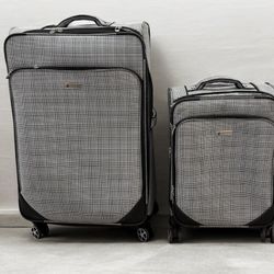 Stylish London Fog Suitcase Set 