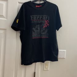 Ferrari T-shirt L/XL