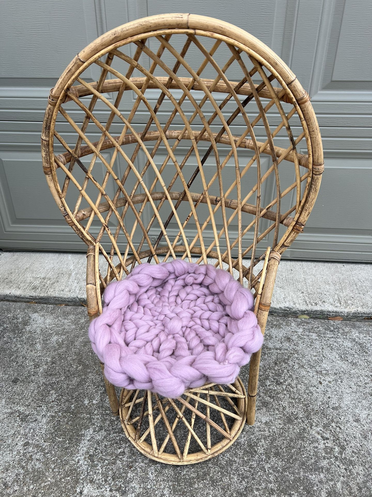 VINTAGE BAMBOO CHILDREN’S SIZE PEACOCK CHAIR.