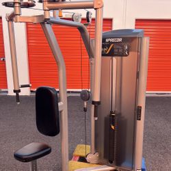 Precor Vitality Chest Fly / Rear Delt 