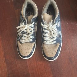 Travis Scott Dunks (need Gone)